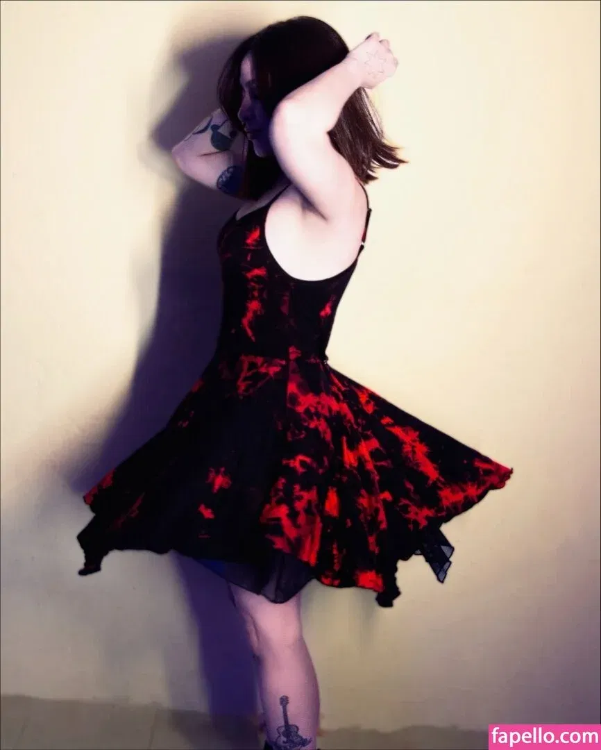 Pitty Onlyfans Photo Gallery 