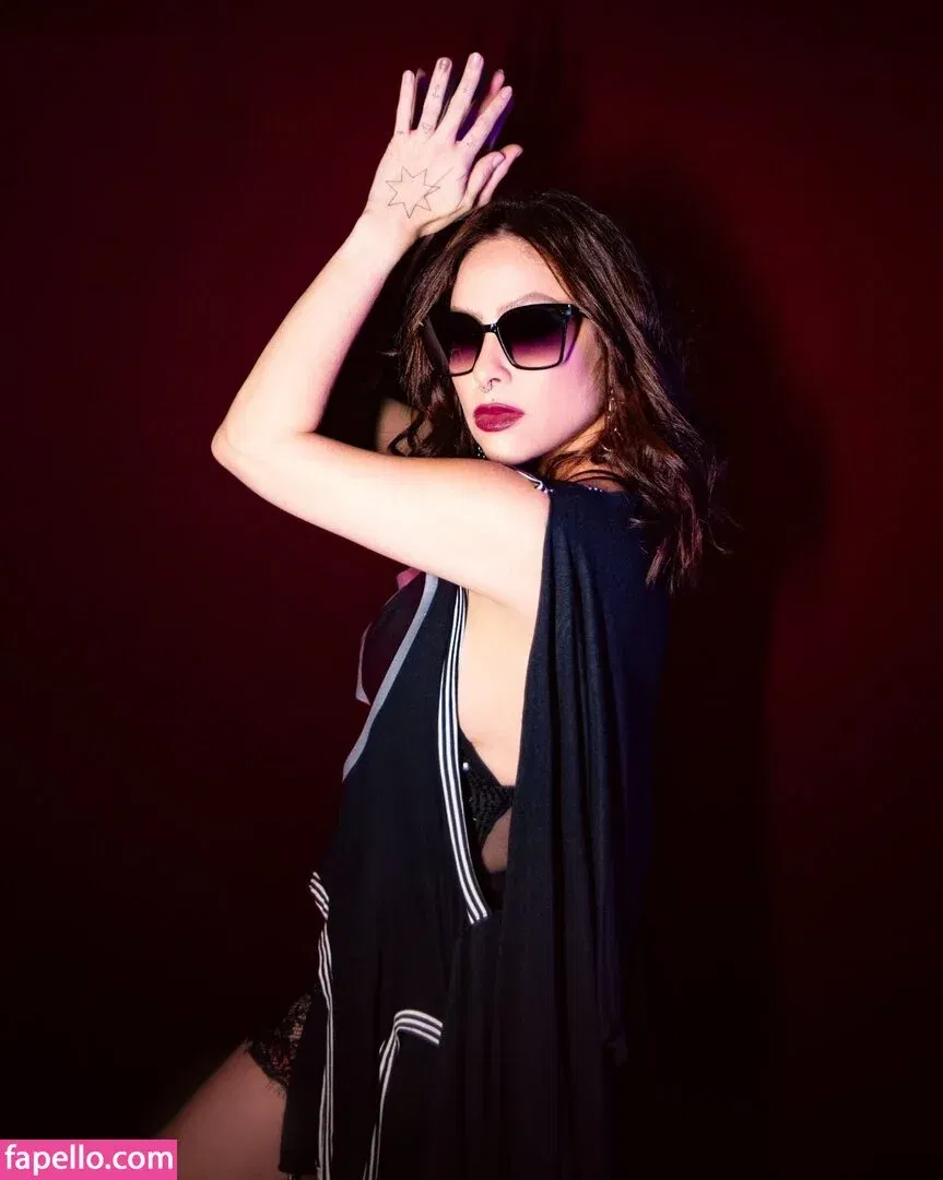 Pitty Onlyfans Photo Gallery 