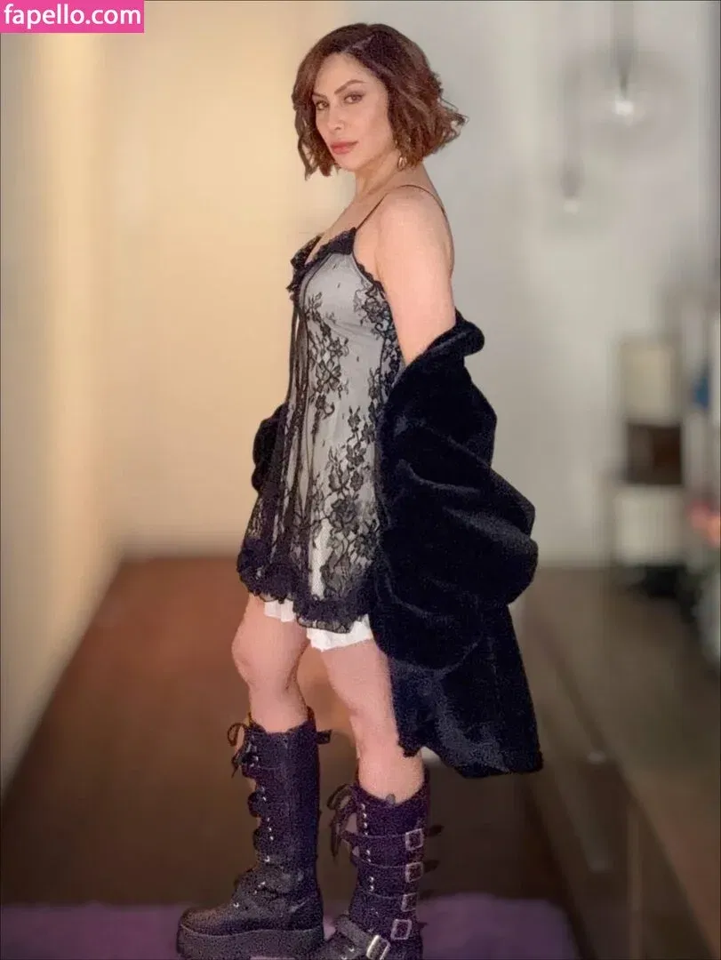 Pitty Onlyfans Photo Gallery 