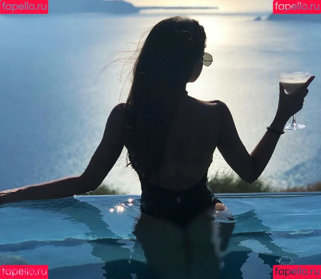 Serena Esse Onlyfans Photo Gallery 
