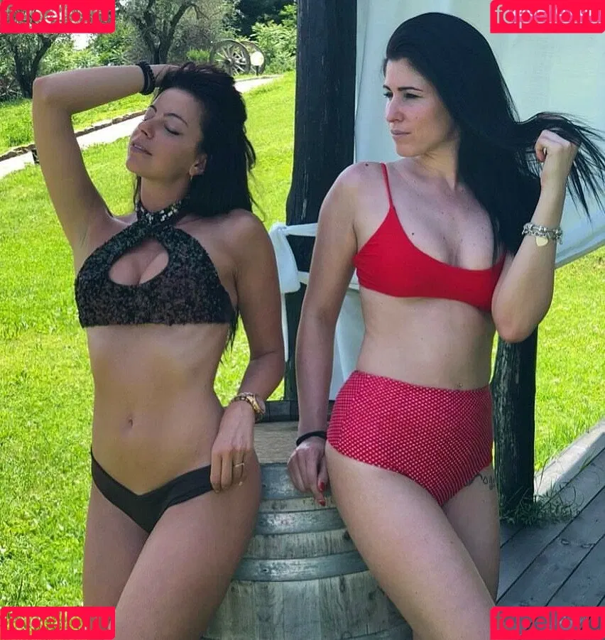 Serena Esse Onlyfans Photo Gallery 