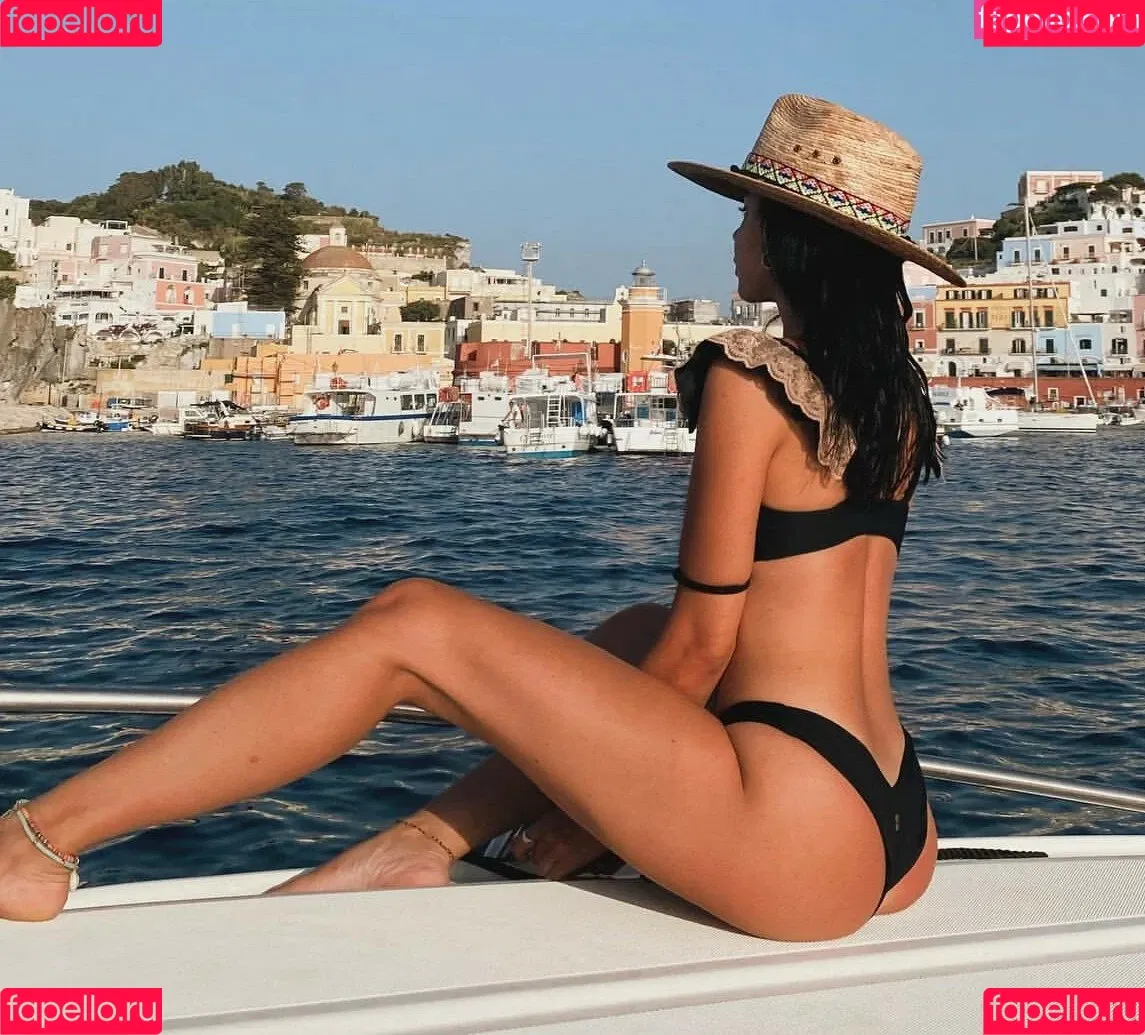 Serena Esse Onlyfans Photo Gallery 