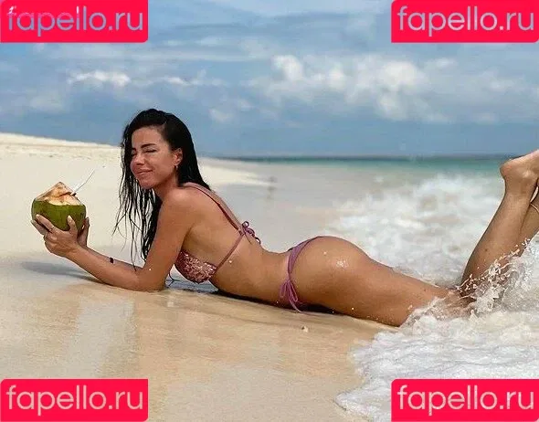 Serena Esse Onlyfans Photo Gallery 
