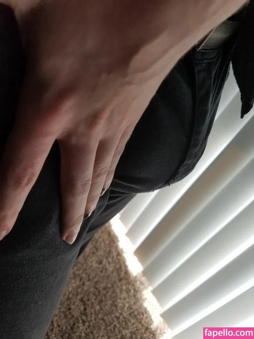 vxserenade Onlyfans Photo Gallery 