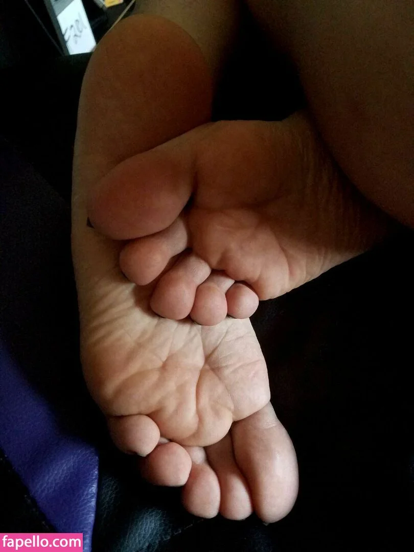 vxserenade Onlyfans Photo Gallery 