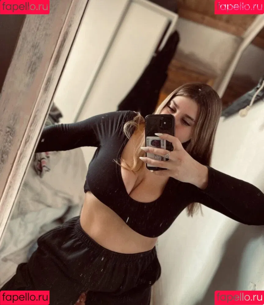 mari urtizbiria Onlyfans Photo Gallery 