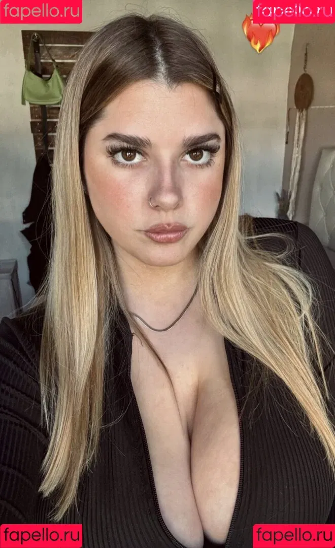 mari urtizbiria Onlyfans Photo Gallery 