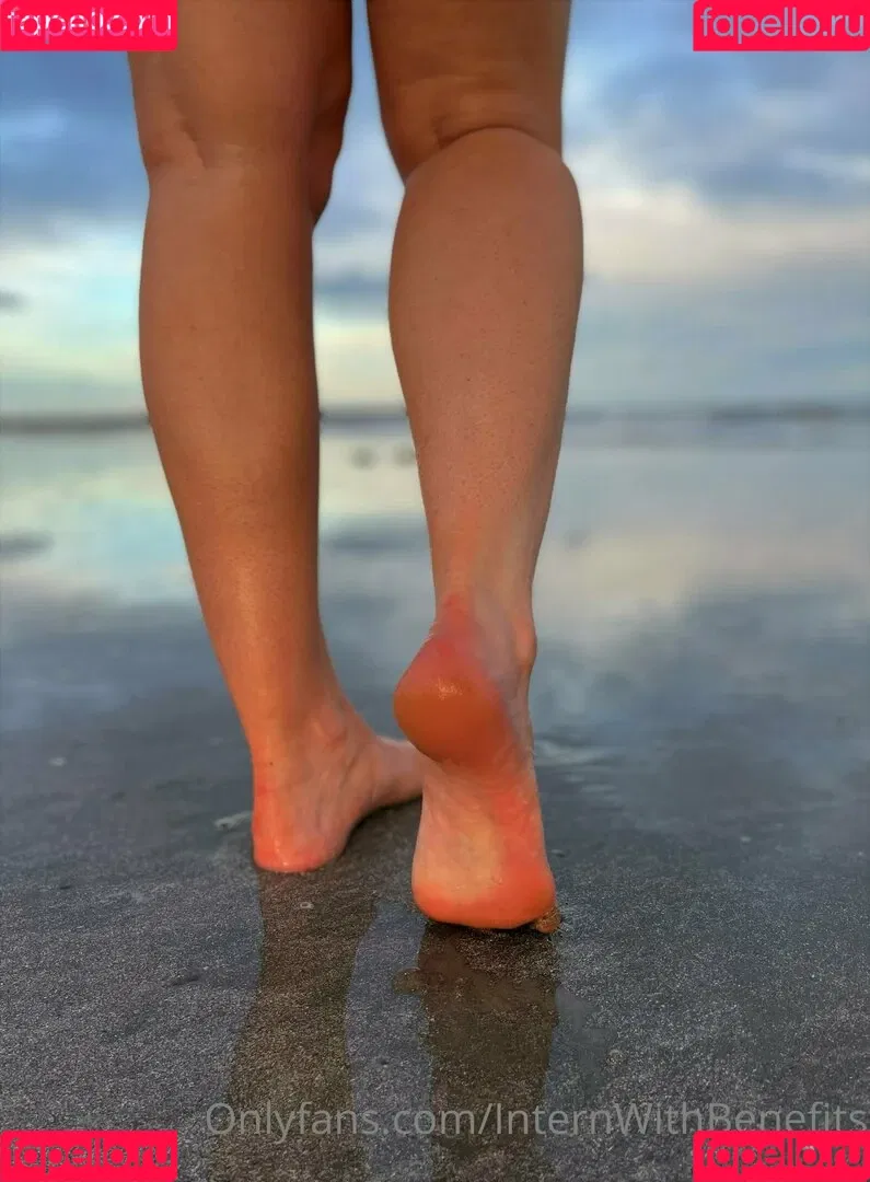 internwithbenefits Onlyfans Photo Gallery 