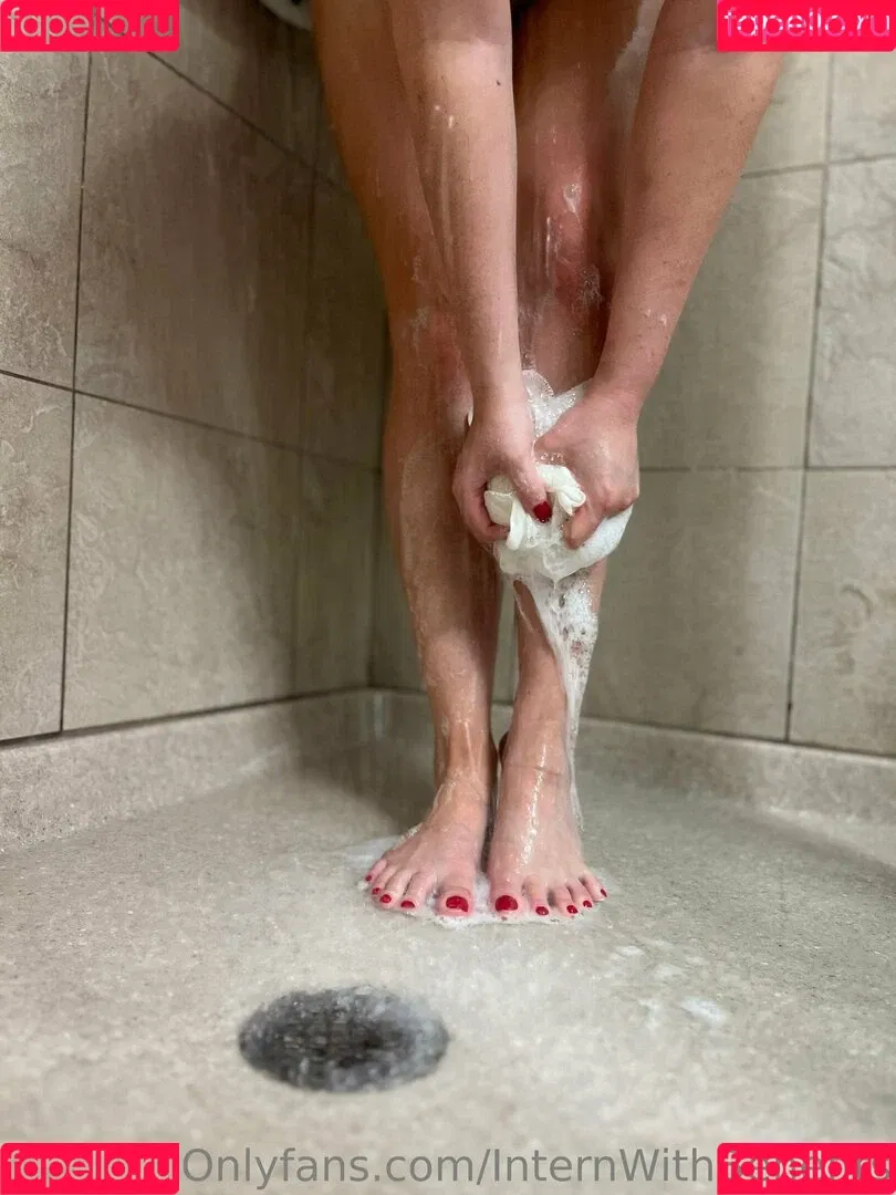 internwithbenefits Onlyfans Photo Gallery 