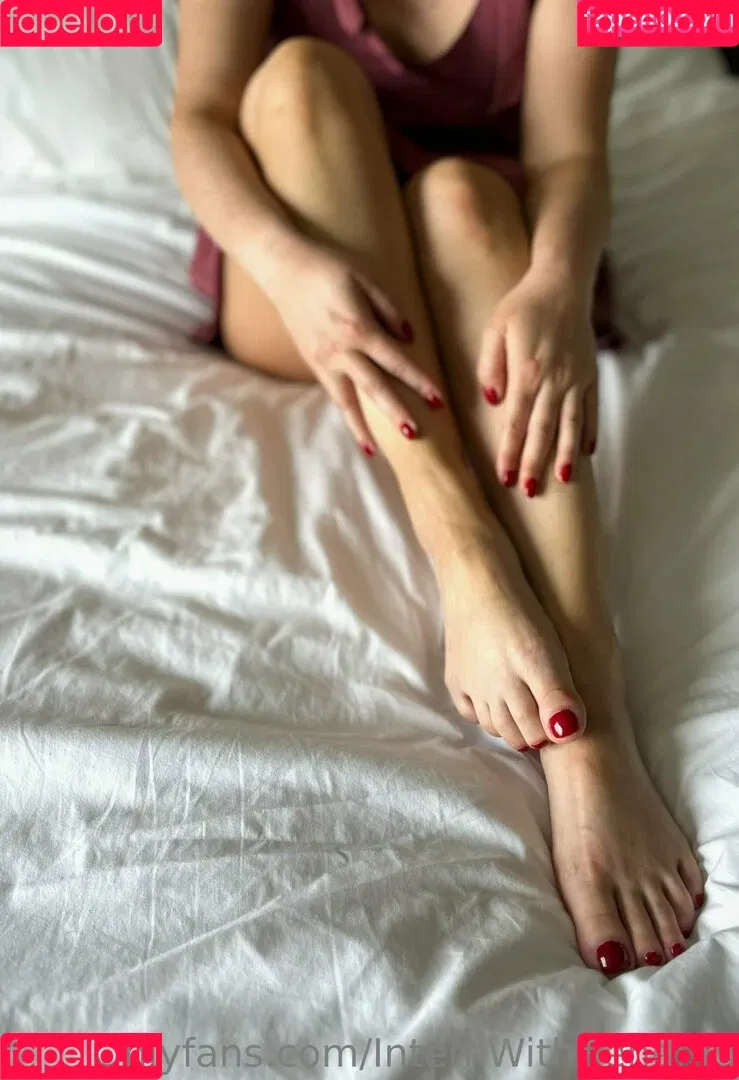 internwithbenefits Onlyfans Photo Gallery 