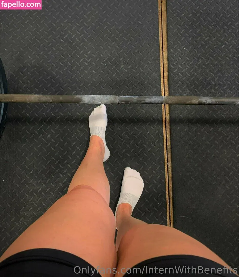 internwithbenefits Onlyfans Photo Gallery 