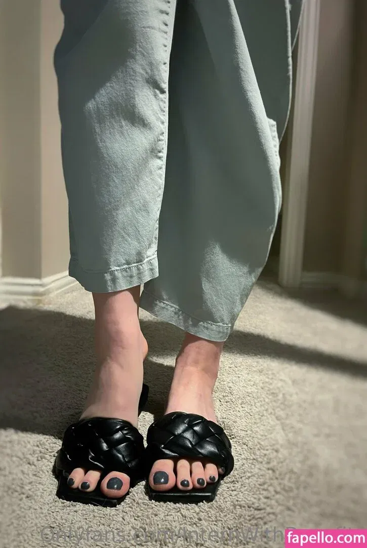 internwithbenefits Onlyfans Photo Gallery 