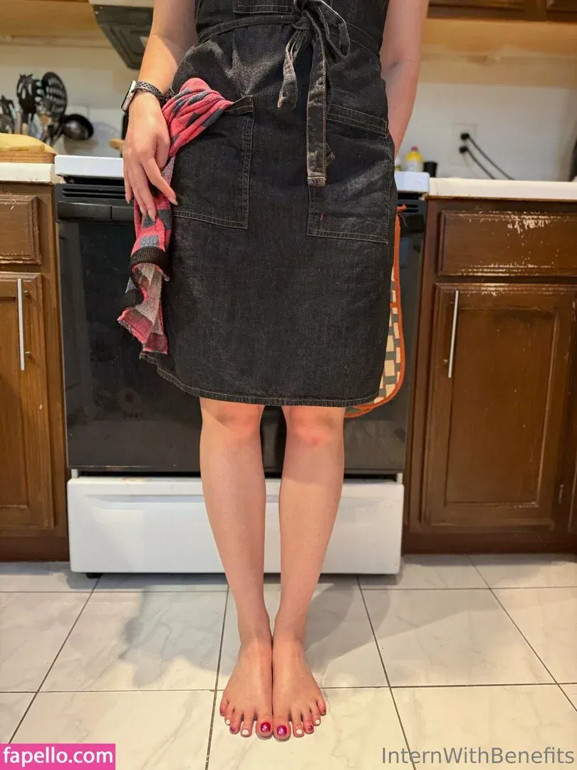 internwithbenefits Onlyfans Photo Gallery 