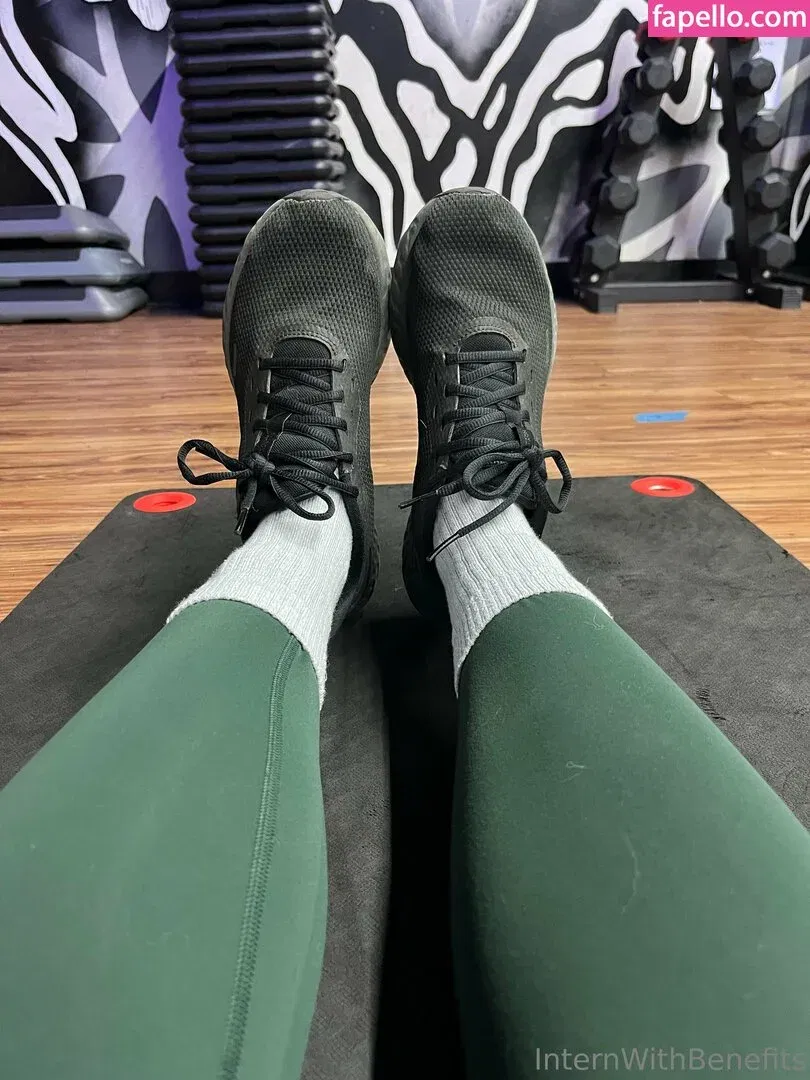 internwithbenefits Onlyfans Photo Gallery 