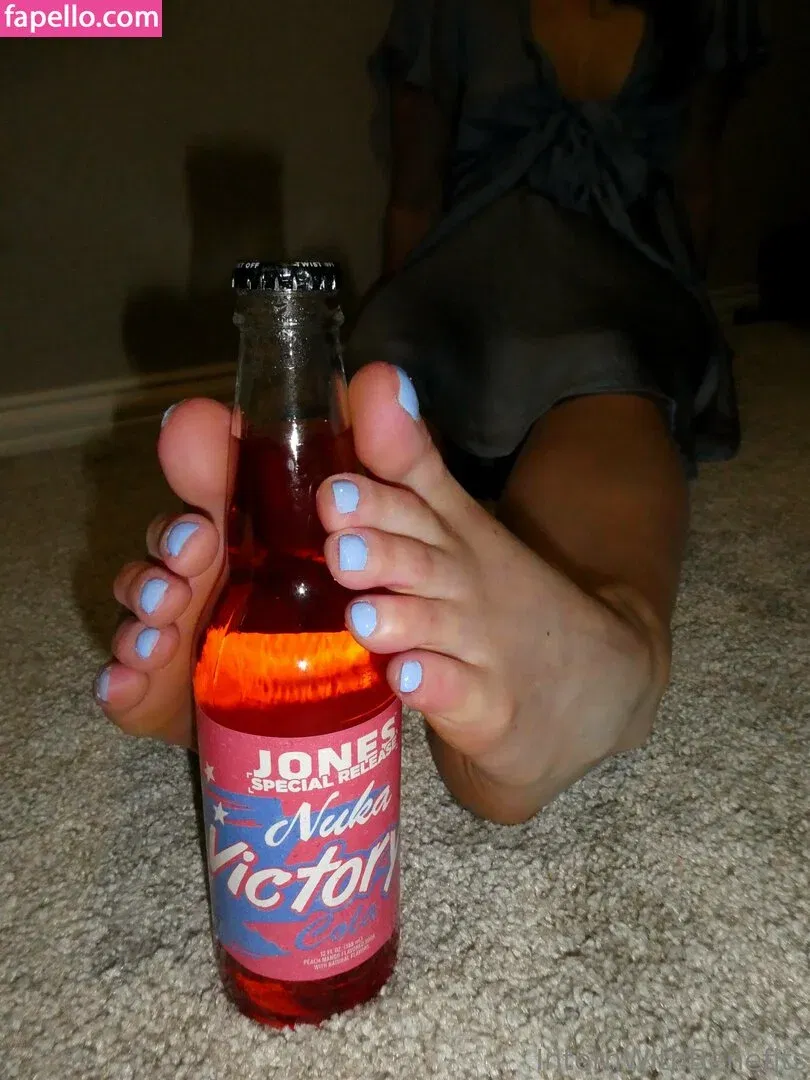 internwithbenefits Onlyfans Photo Gallery 