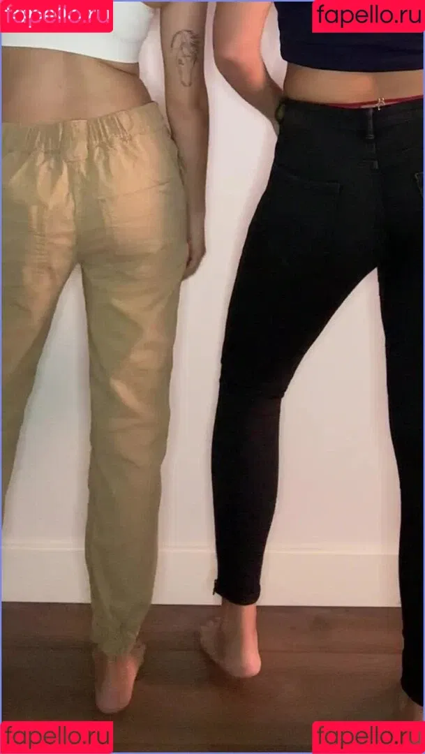 Veronica & Olivia Onlyfans Photo Gallery 