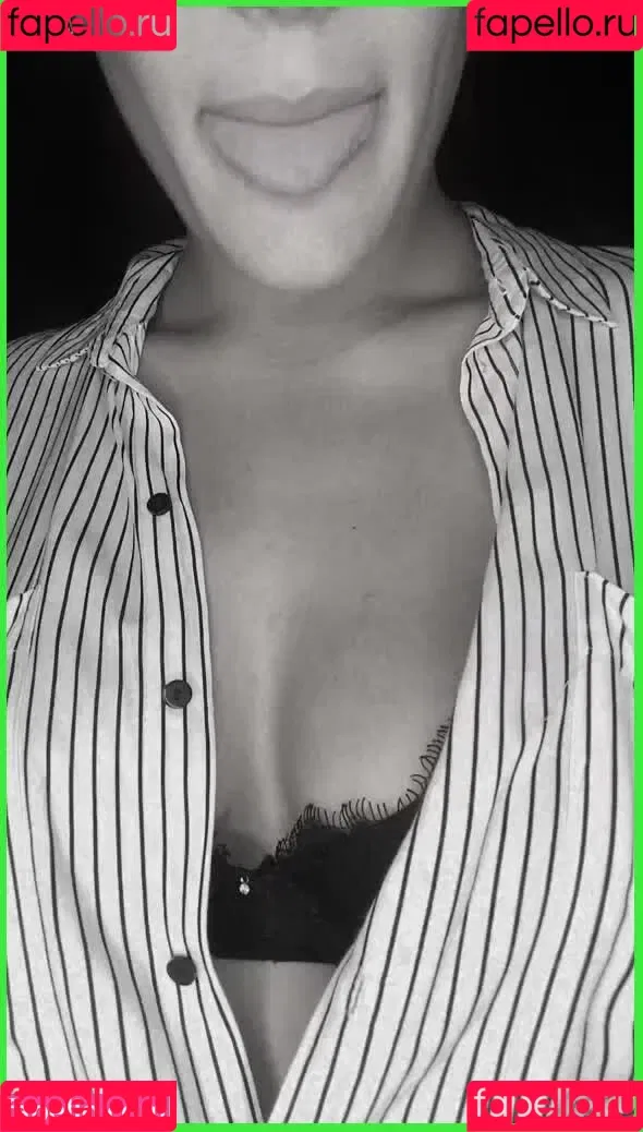 Veronica & Olivia Onlyfans Photo Gallery 