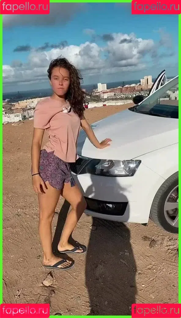 Veronica & Olivia Onlyfans Photo Gallery 