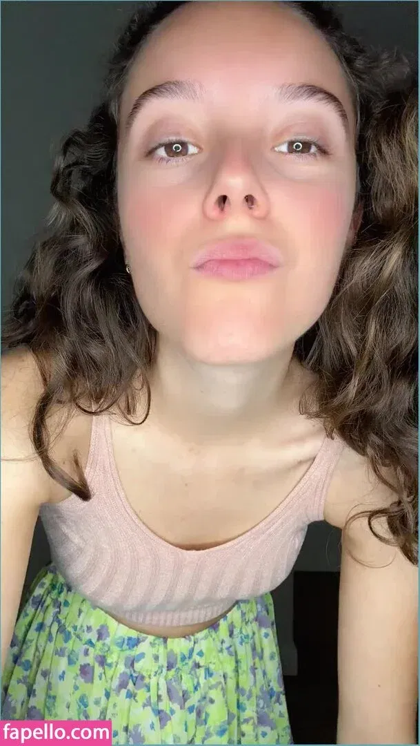 Veronica & Olivia Onlyfans Photo Gallery 