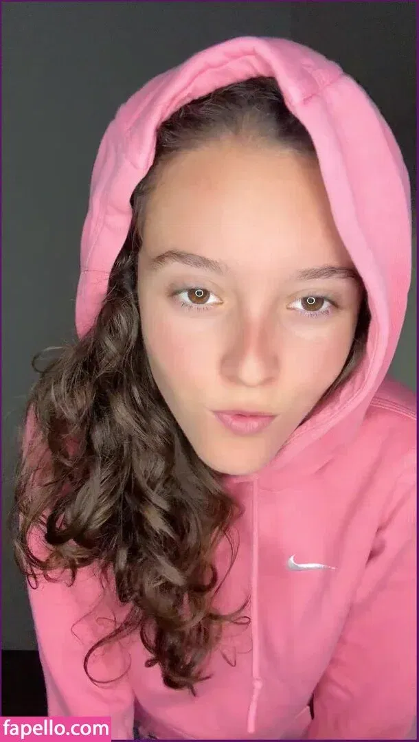 Veronica & Olivia Onlyfans Photo Gallery 