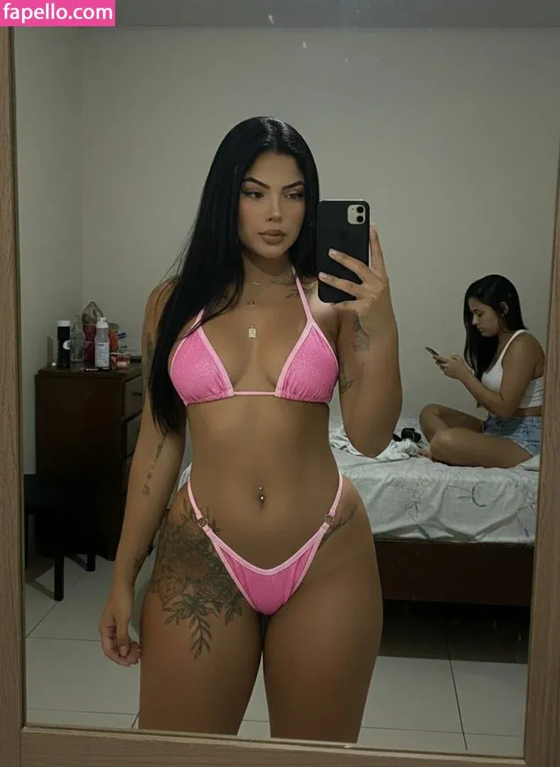 Emilly Souza Onlyfans Photo Gallery 
