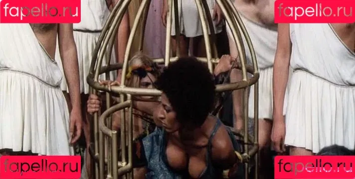 Pam Grier Onlyfans Photo Gallery 