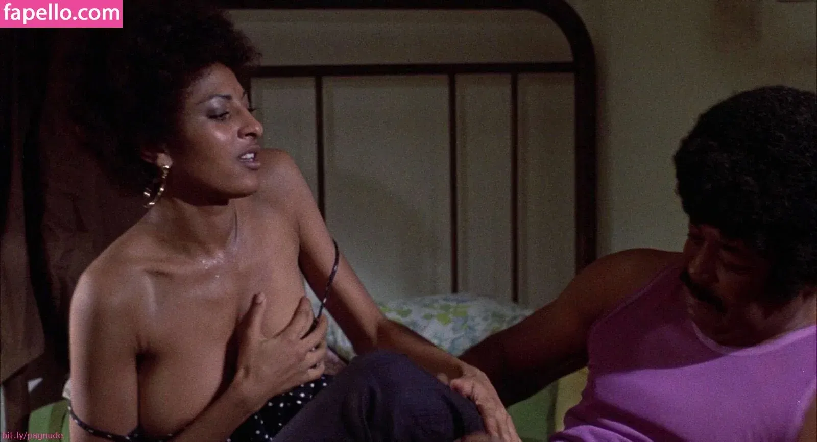 Pam Grier Onlyfans Photo Gallery 