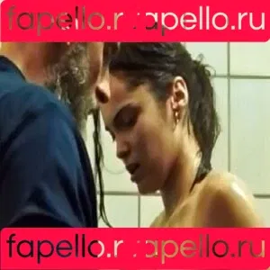 Lola Le Lann Onlyfans Photo Gallery 