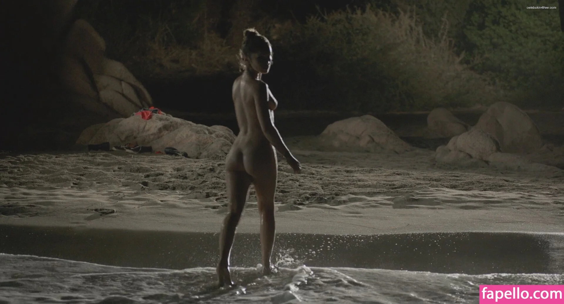 Lola Le Lann Onlyfans Photo Gallery 