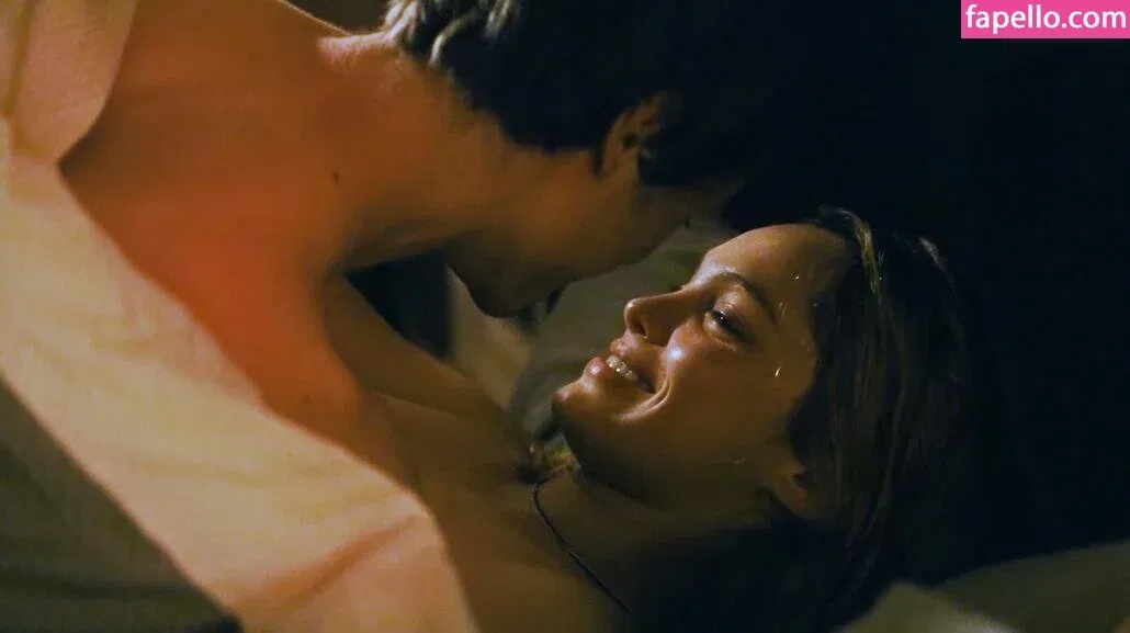 Lola Le Lann Onlyfans Photo Gallery 