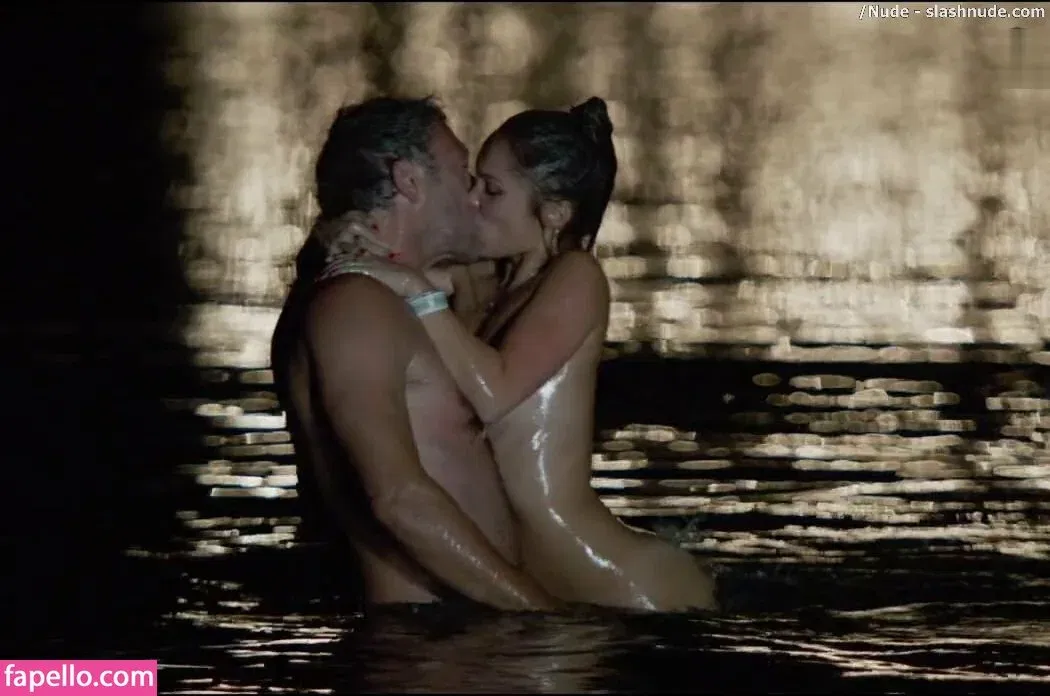 Lola Le Lann Onlyfans Photo Gallery 