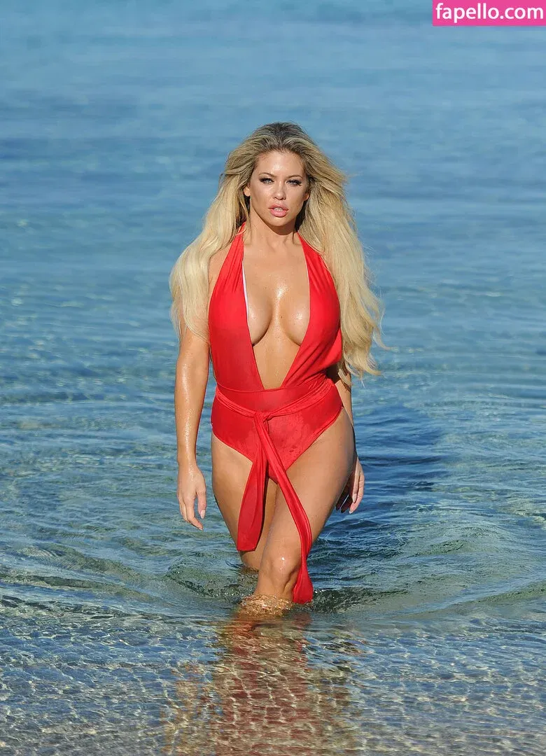 Bianca Gascoigne Onlyfans Photo Gallery 