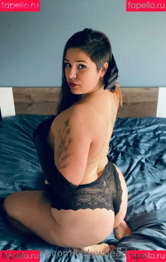 ladywheadphones Onlyfans Photo Gallery 