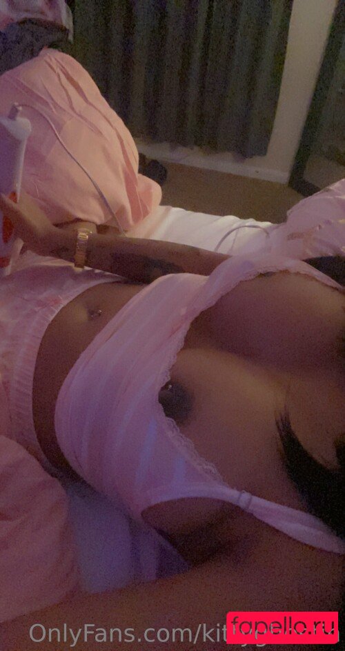 kittyghostin Nude Onlyfans Photo 24