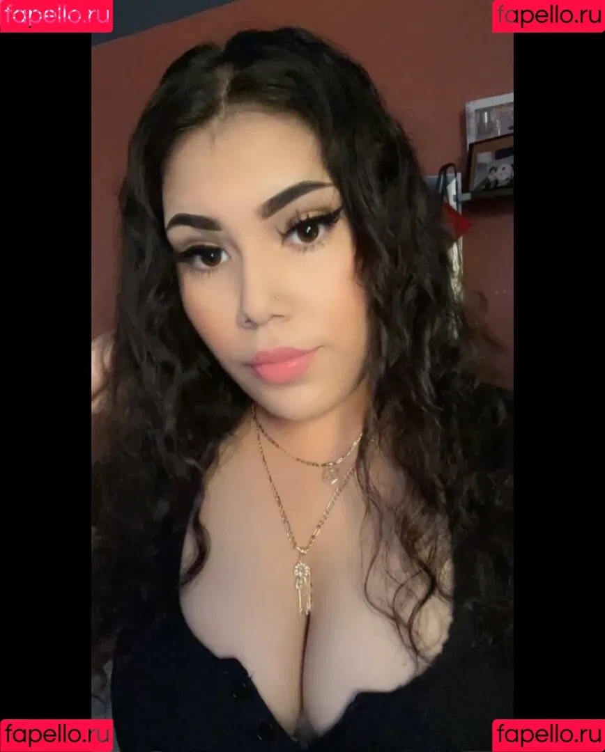 Arli Marin Onlyfans Photo Gallery 