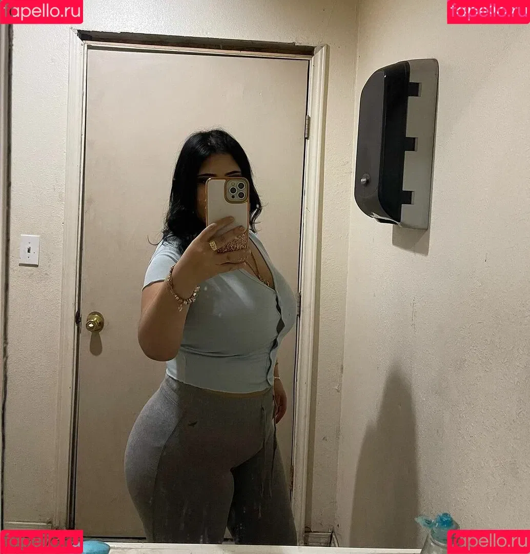 Arli Marin Onlyfans Photo Gallery 