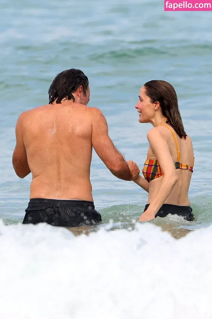 Rose Byrne Onlyfans Photo Gallery 