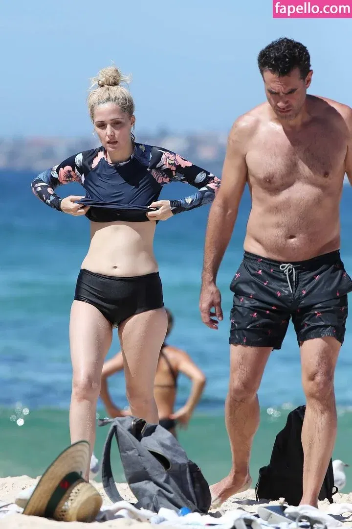 Rose Byrne Onlyfans Photo Gallery 