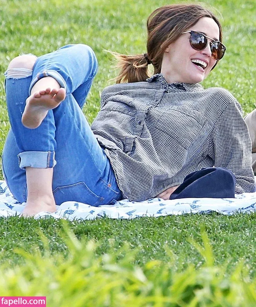 Rose Byrne Onlyfans Photo Gallery 