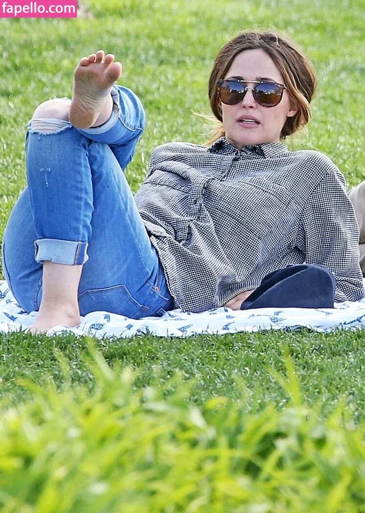 Rose Byrne Onlyfans Photo Gallery 