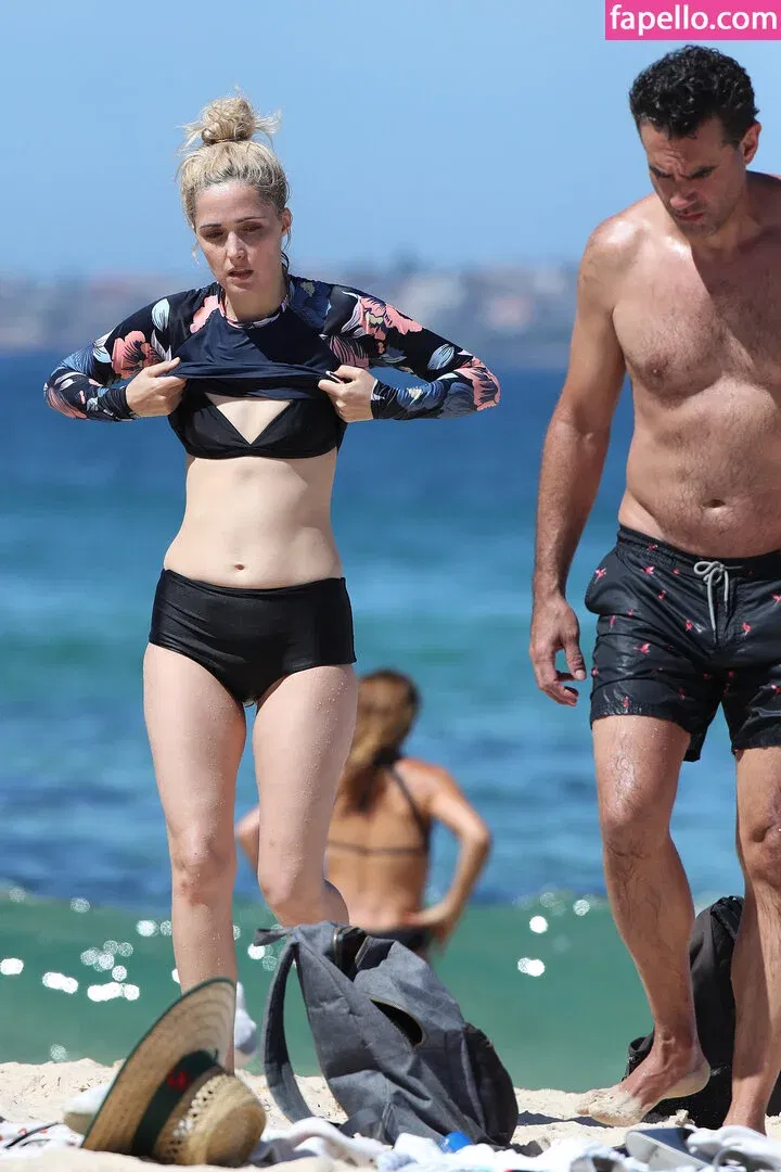 Rose Byrne Onlyfans Photo Gallery 