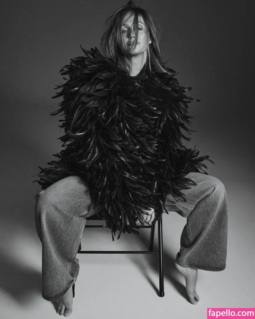 Rose Byrne Onlyfans Photo Gallery 