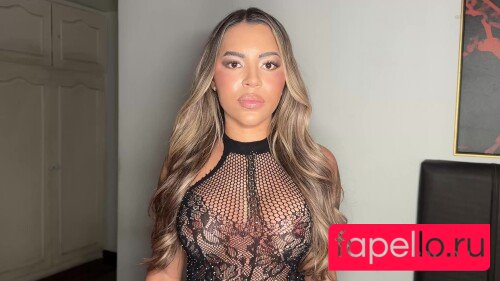 Bela Sampaio Nude Onlyfans Photo 36