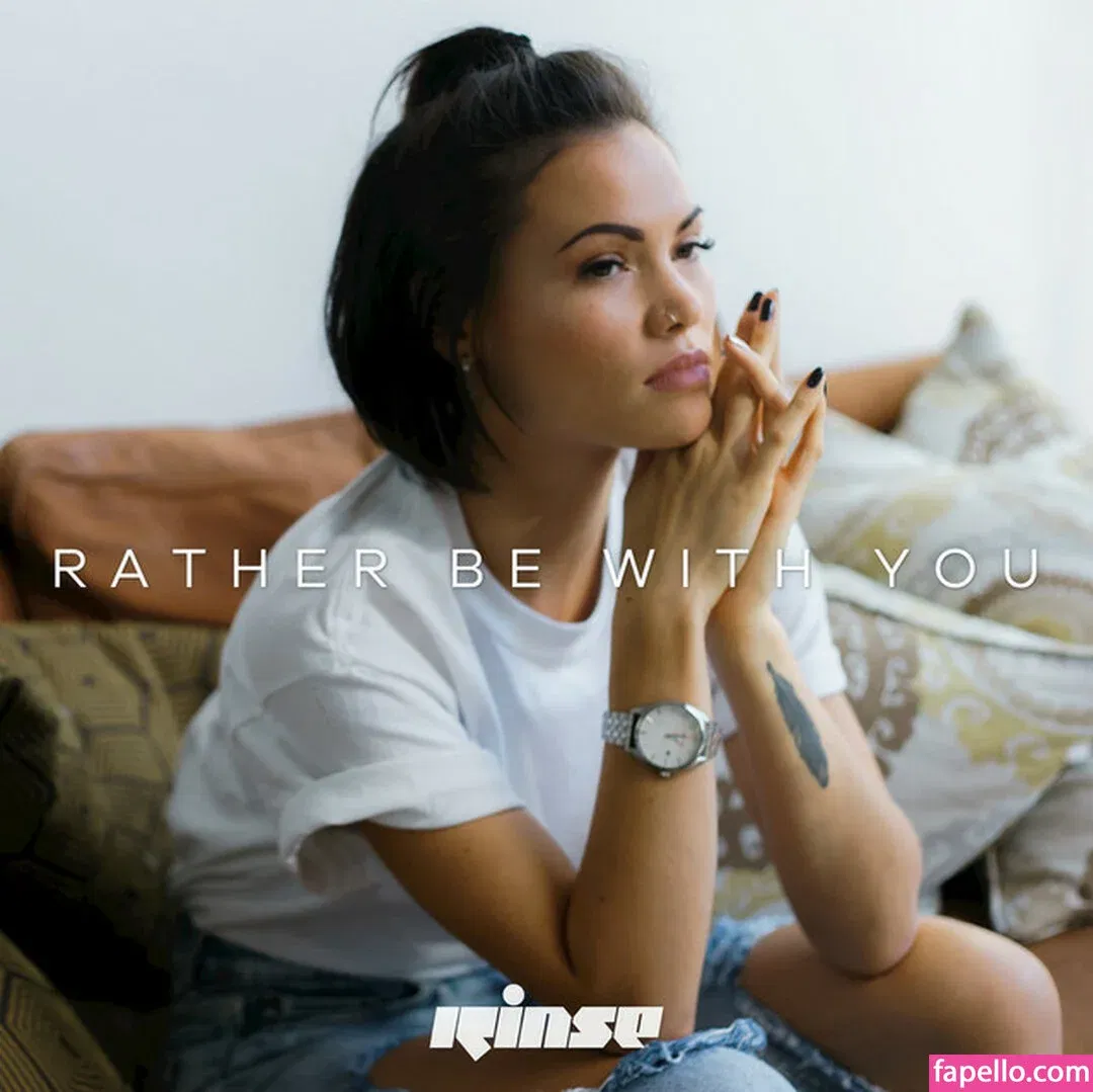 Sinéad Harnett Onlyfans Photo Gallery 