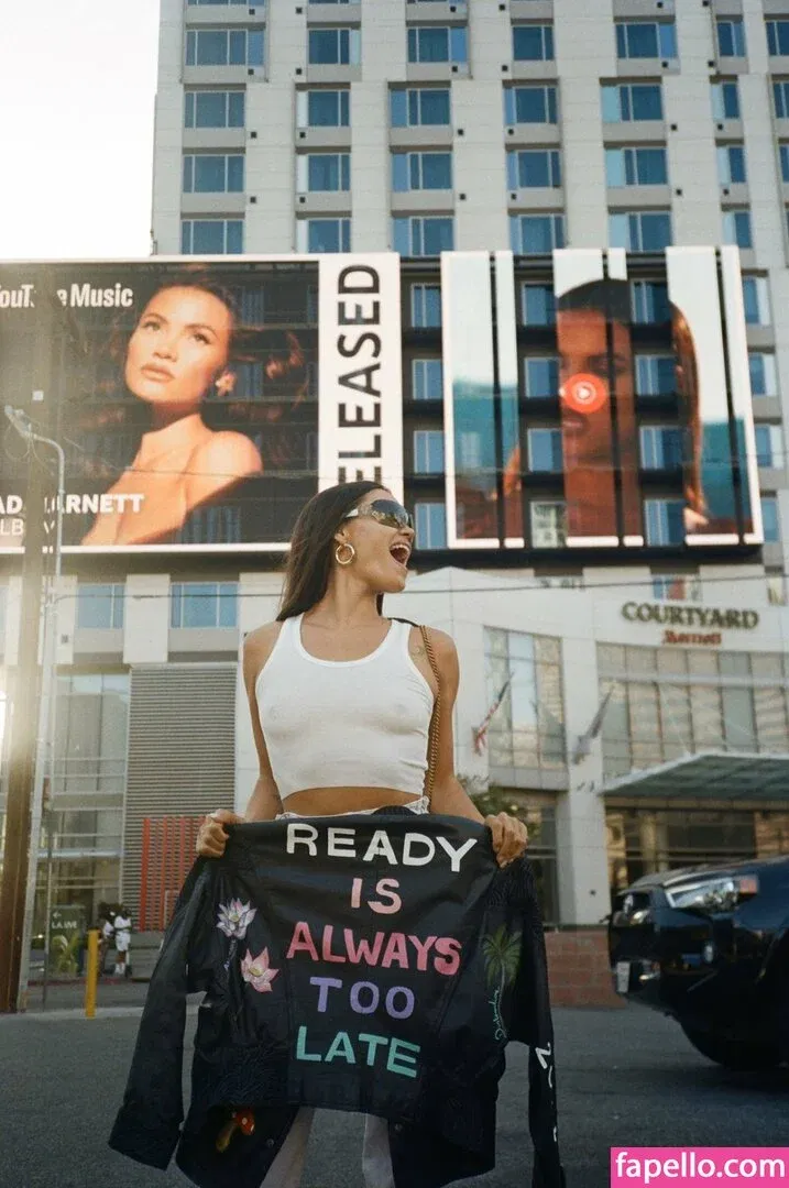 Sinéad Harnett Onlyfans Photo Gallery 