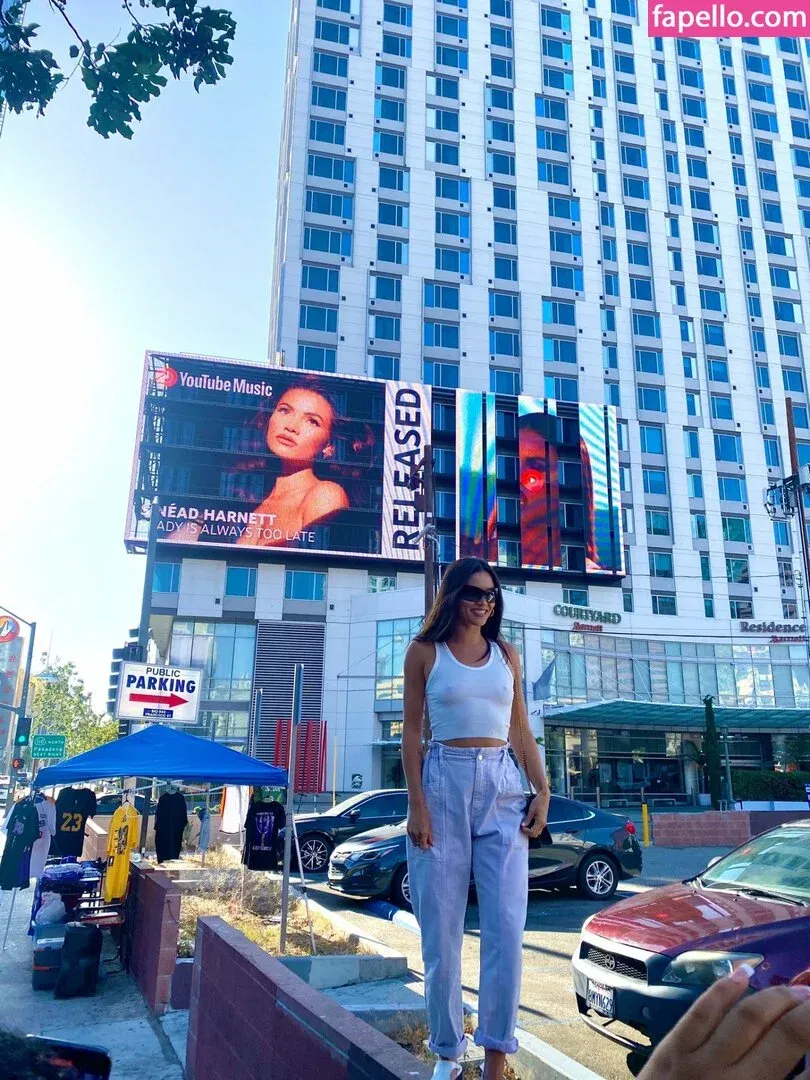 Sinéad Harnett Onlyfans Photo Gallery 