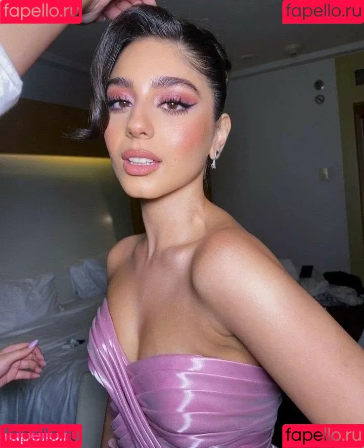 Mayan El Sayed Onlyfans Photo Gallery 