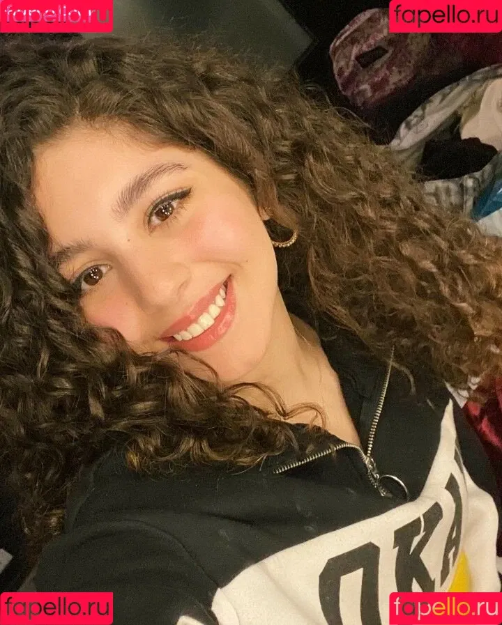 Mayan El Sayed Onlyfans Photo Gallery 