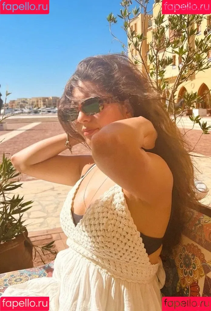 Mayan El Sayed Onlyfans Photo Gallery 
