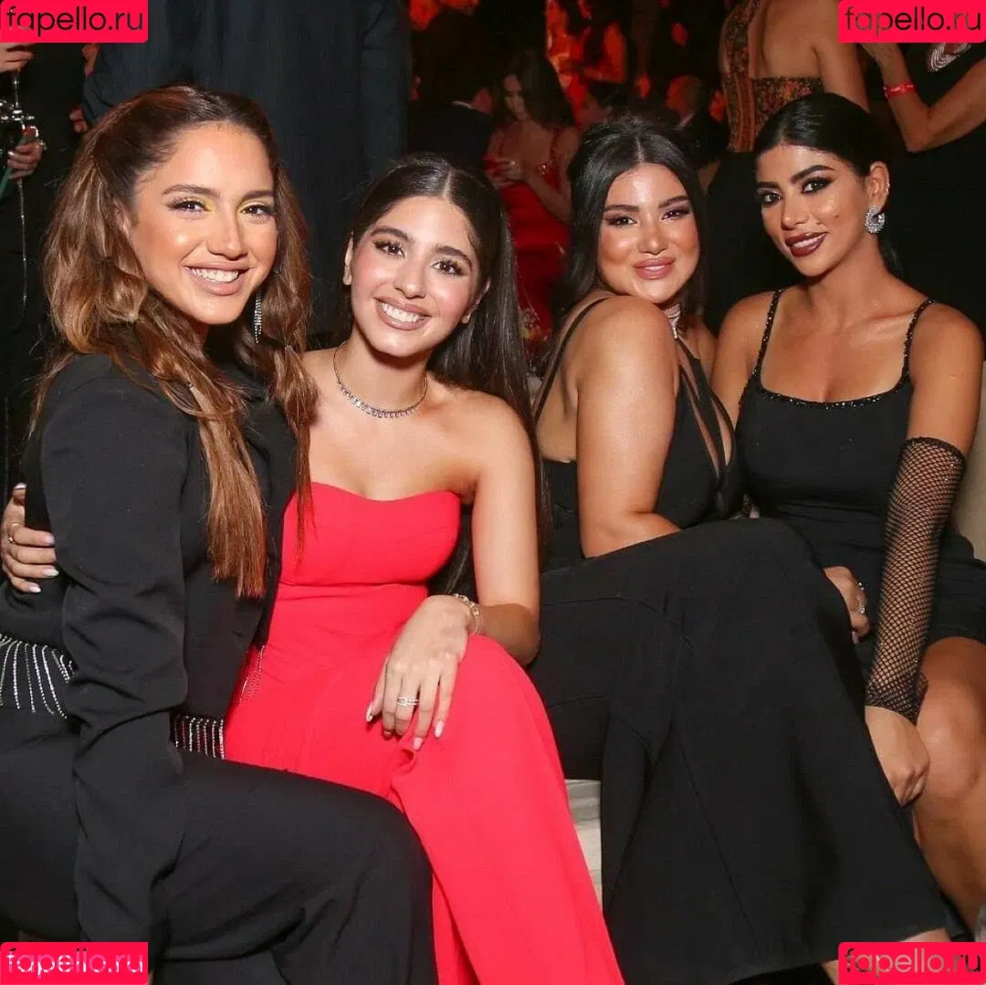 Mayan El Sayed Onlyfans Photo Gallery 